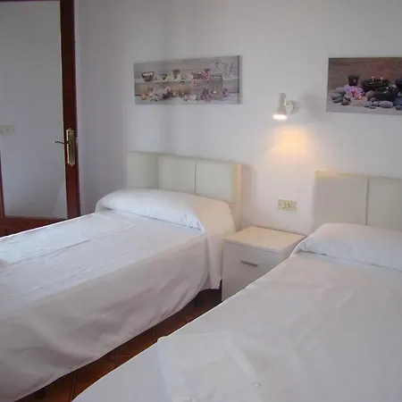 Villa Casa De La Belvedere - Wonderful Sea Views - Elegant Terrace Area - Great For Families *